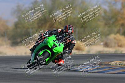 media/Feb-04-2023-SoCal Trackdays (Sat) [[8a776bf2c3]]/Turn 2 (1140am)/